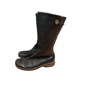 Teva Montecito Mid-Calf Black Leather Boots